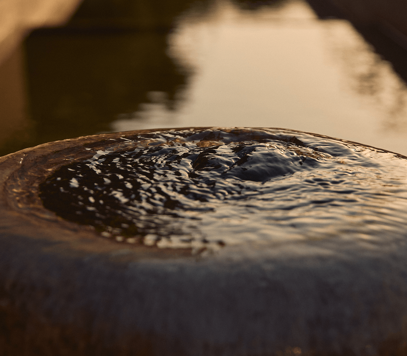 「維持管理にはじゃじゃ馬」泉質